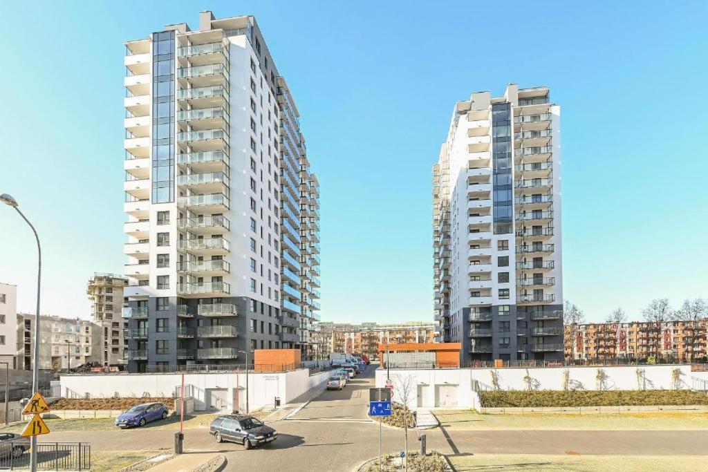 Apartament Nadmorskie Spektrum & Parking Gdansk Ngoại thất bức ảnh